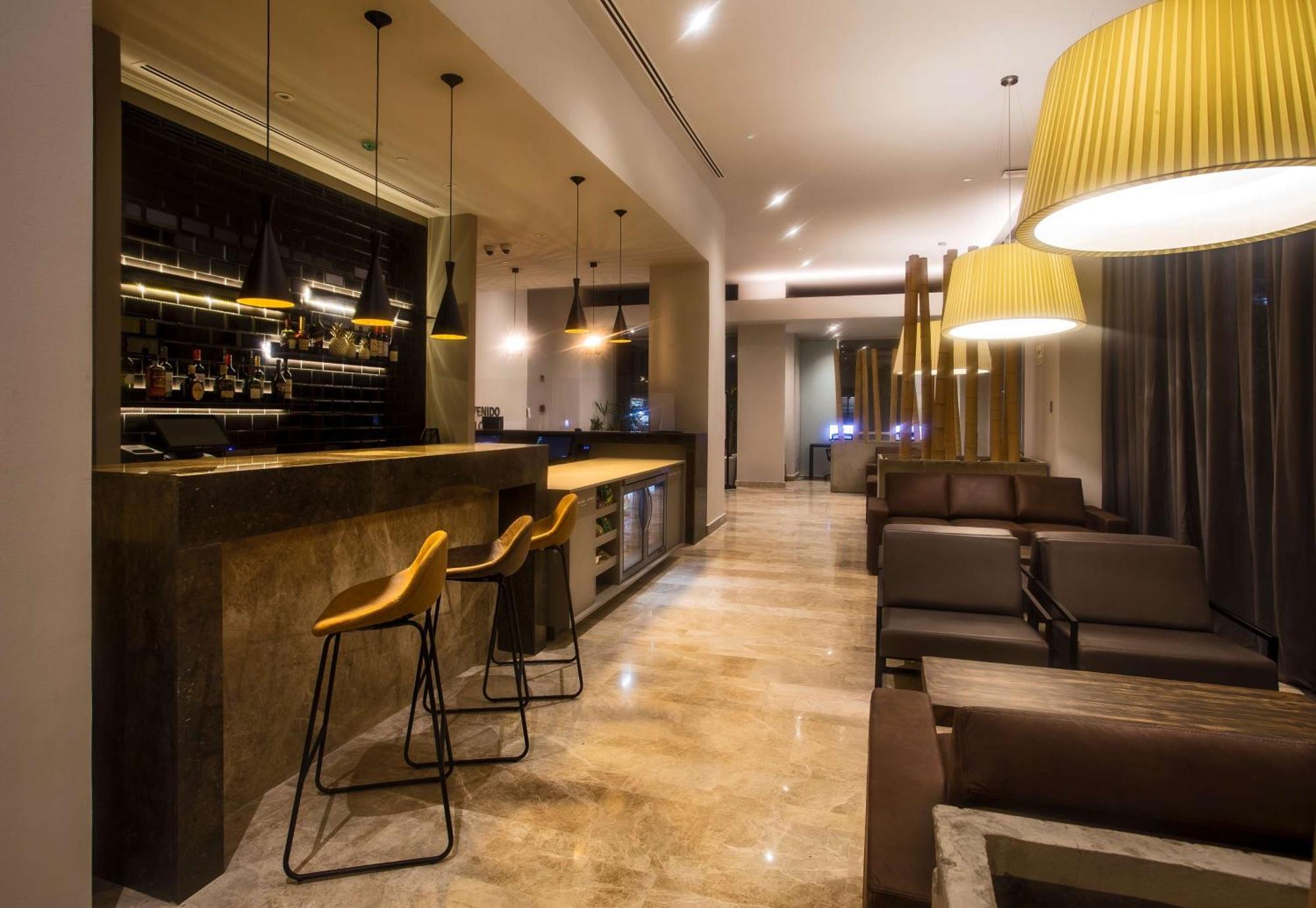 Hampton By Hilton David, Panama Hotell Eksteriør bilde